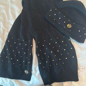 Never worn Michael Kors scarf and sweater set